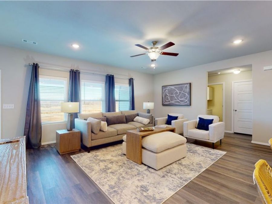 Property Image 6