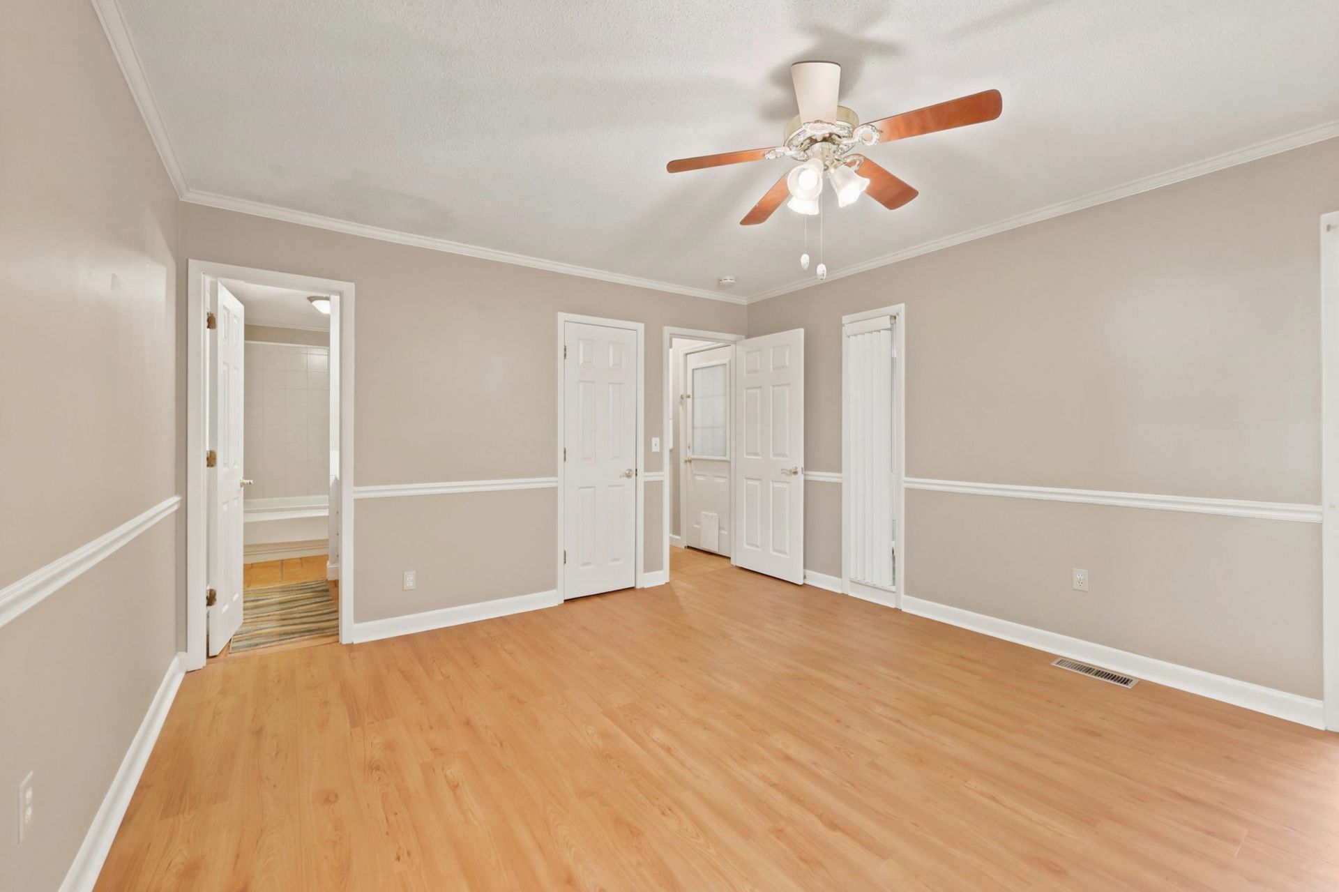 524 Maple Dr.  Photo 20
