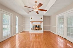 524 Maple Dr.  photo 4