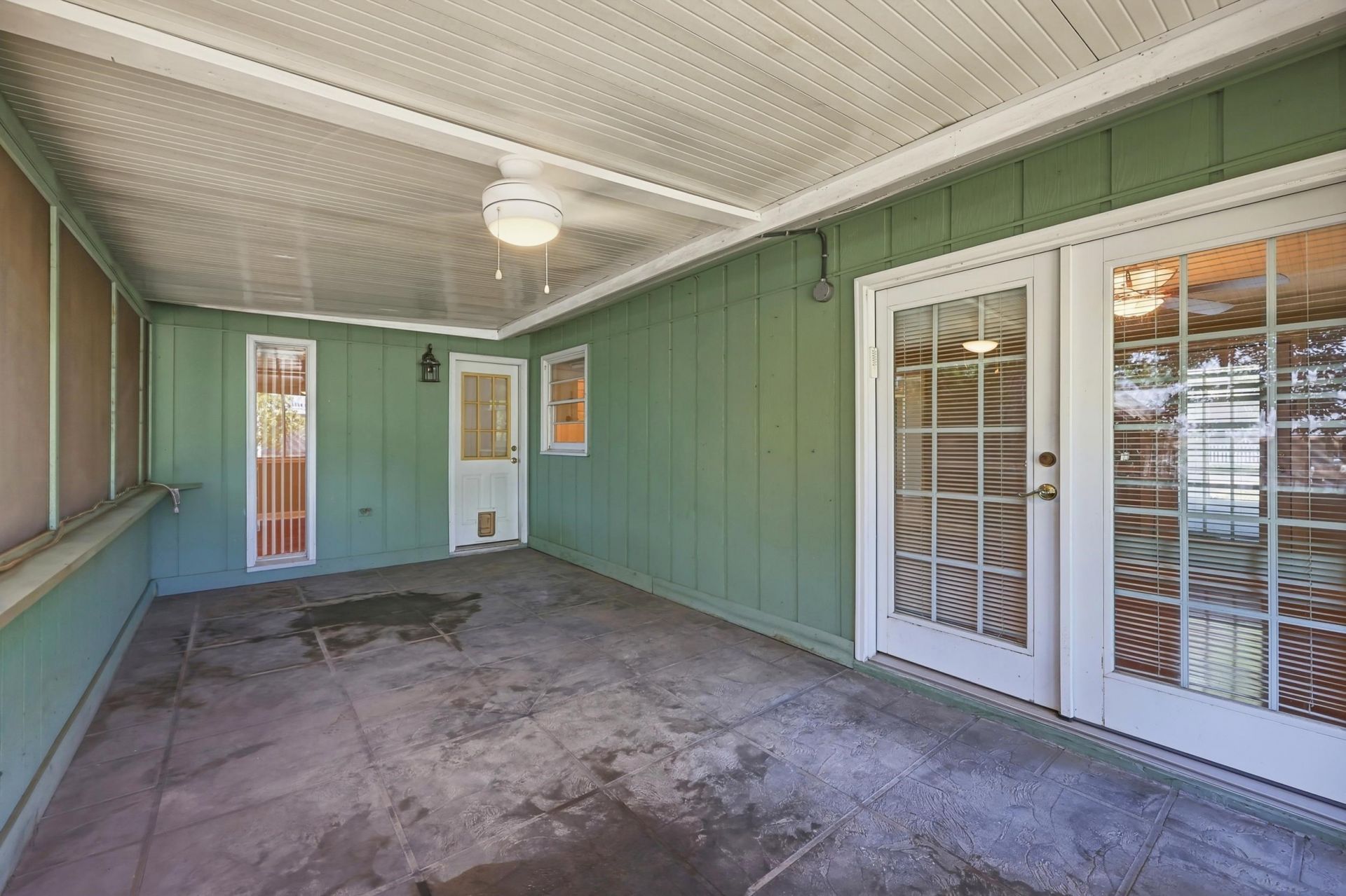 524 Maple Dr.  Photo 31