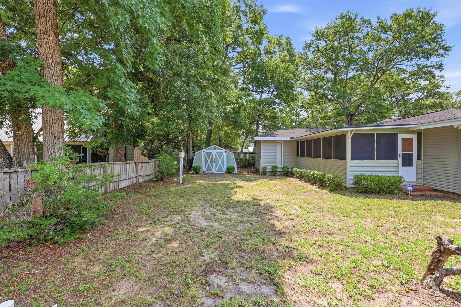524 Maple Dr.  Photo 34