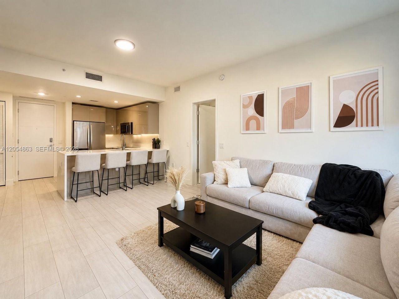 2000 Metropica Way , Unit 2011, Sunrise, FL 33323 Photo