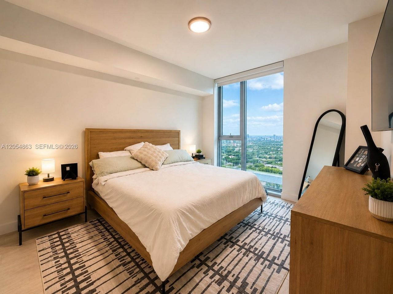 2000 Metropica Way , Unit 2011, Sunrise, FL 33323 Photo