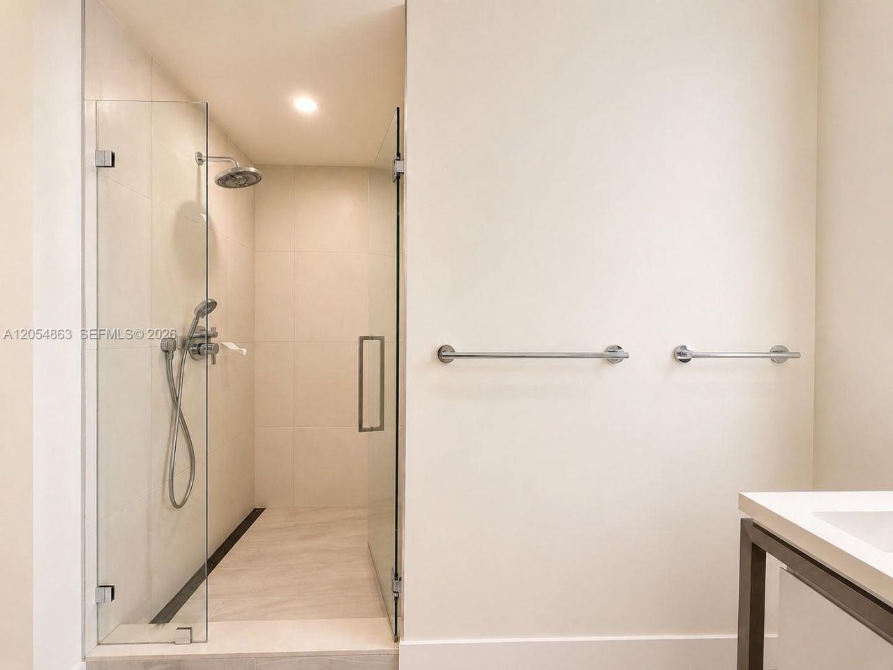 2000 Metropica Way , Unit 2011, Sunrise, FL 33323 Photo
