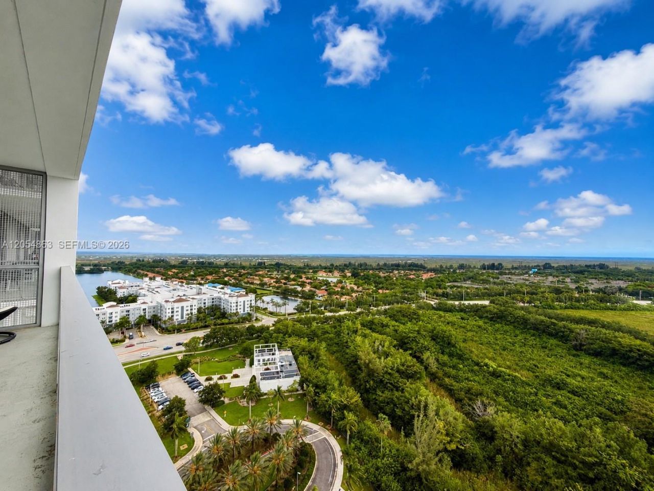 2000 Metropica Way , Unit 2011, Sunrise, FL 33323 Photo