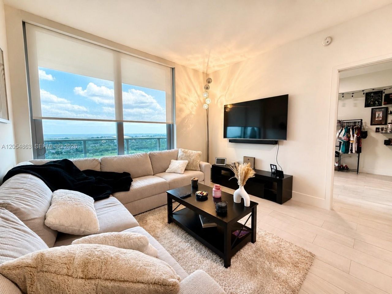2000 Metropica Way , Unit 2011, Sunrise, FL 33323 Photo