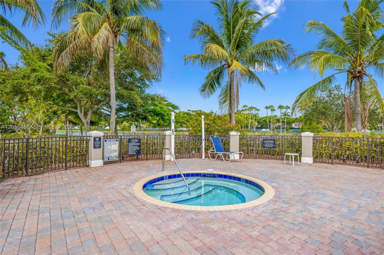 22501 SW 88th Pl, Unit 5-25, Cutler Bay, FL 33190 Photo