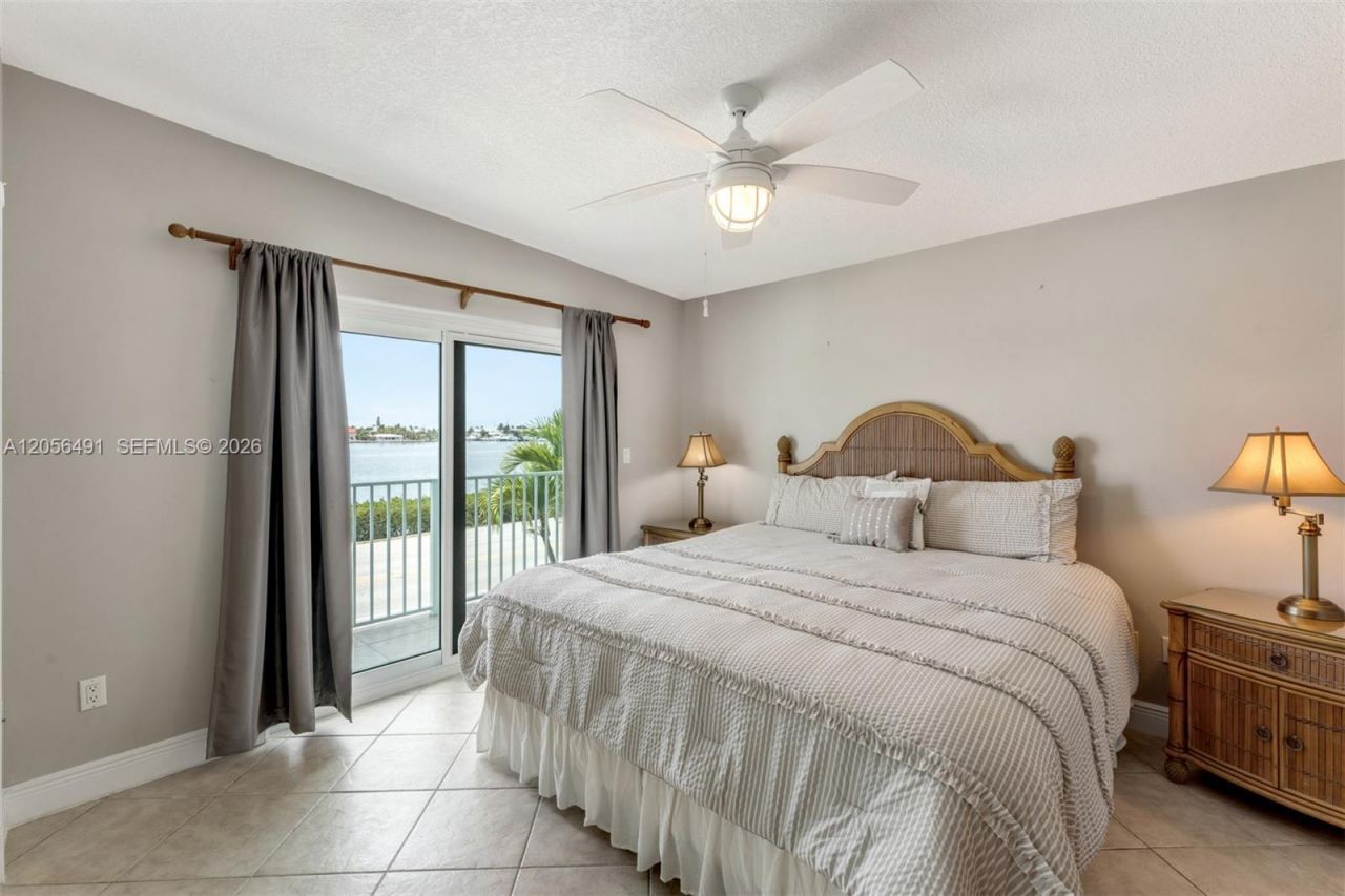 46 Sadowski Cswy , Key Colony, FL 33051 Photo