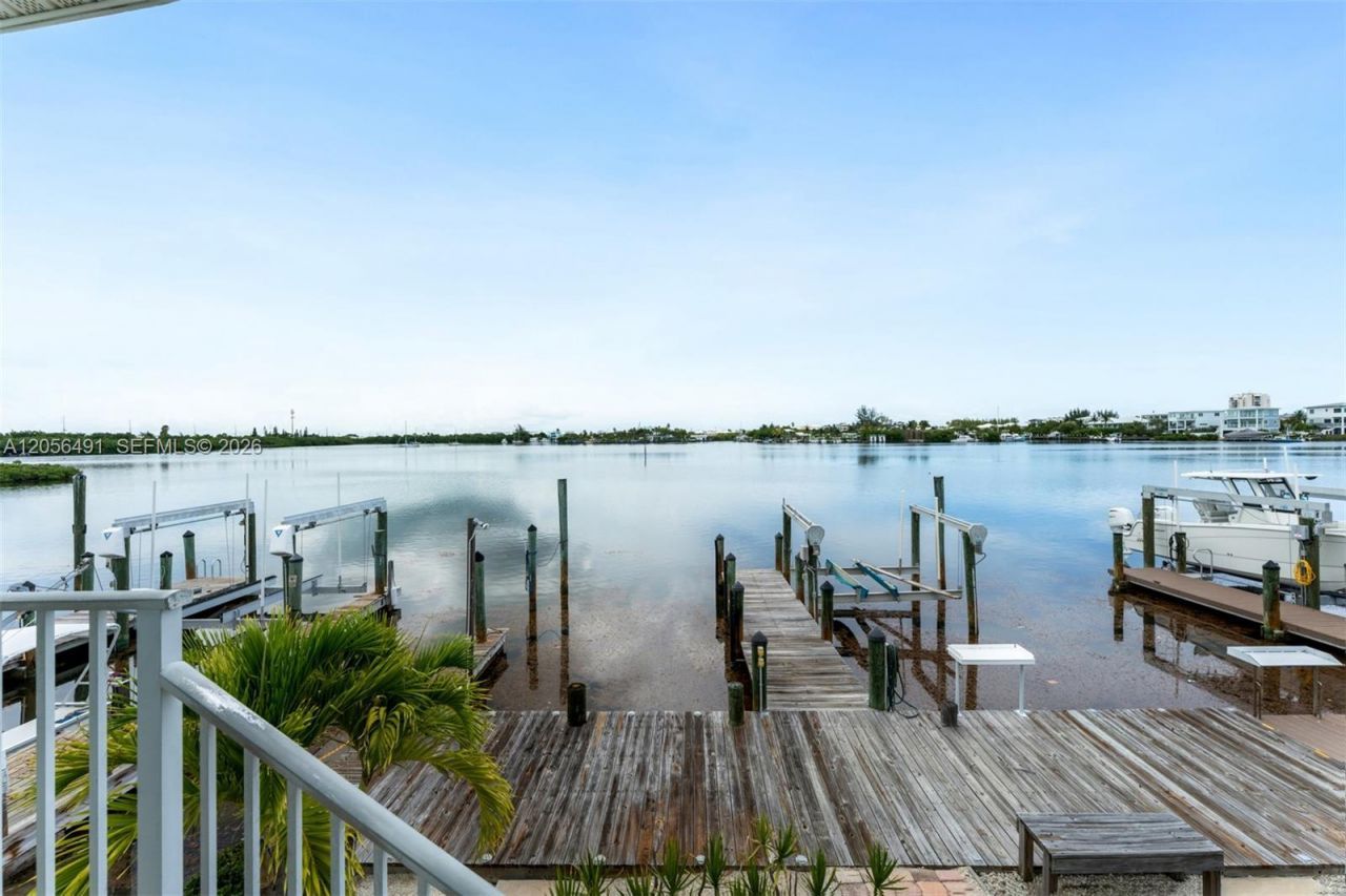 46 Sadowski Cswy , Key Colony, FL 33051 Photo