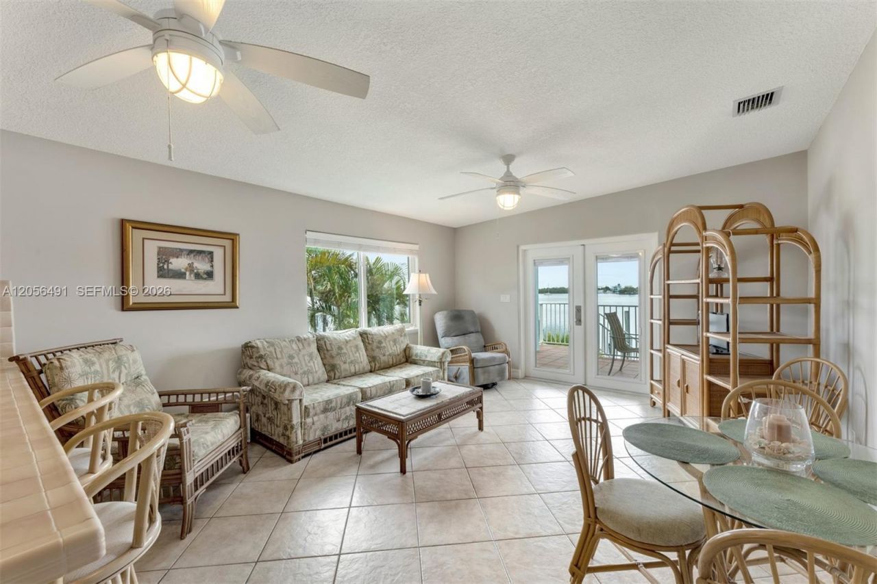 46 Sadowski Cswy , Key Colony, FL 33051 Photo