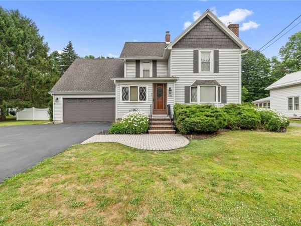 4582 North Street , Jamesville, NY 13078