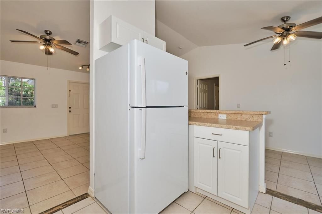 3825/3827 Hollycrest St , Fort Myers, FL 33905 Photo