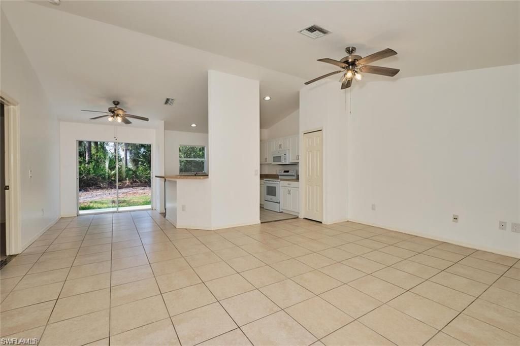 3825/3827 Hollycrest St , Fort Myers, FL 33905 Photo