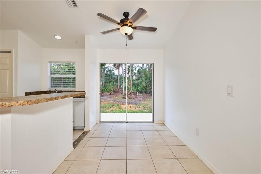 3825/3827 Hollycrest St , Fort Myers, FL 33905 Photo