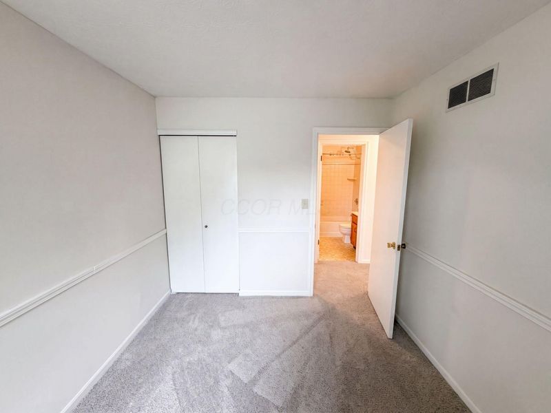 3920 Cedric Lane , Dublin, OH 43016 Photo 12