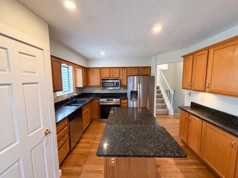 3920 Cedric Lane , Dublin, OH 43016 Photo 2