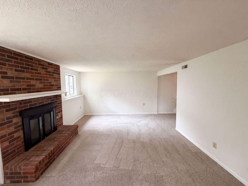 3920 Cedric Lane , Dublin, OH 43016 Photo 8