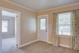 1833 Orangeburg Street photo 4