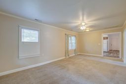 1833 Orangeburg Street photo 4