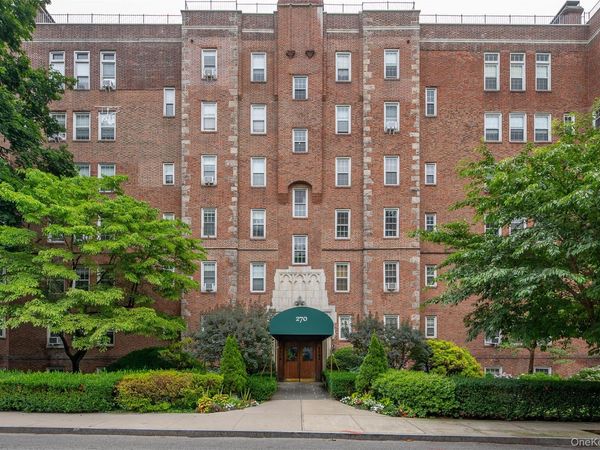 270 Bronxville Road, Unit B52, Bronxville, NY 10708