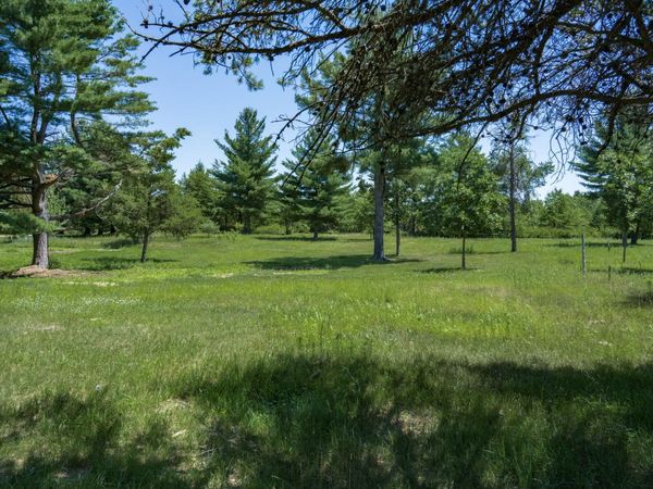 823 County Road C, Hancock, WI 54943