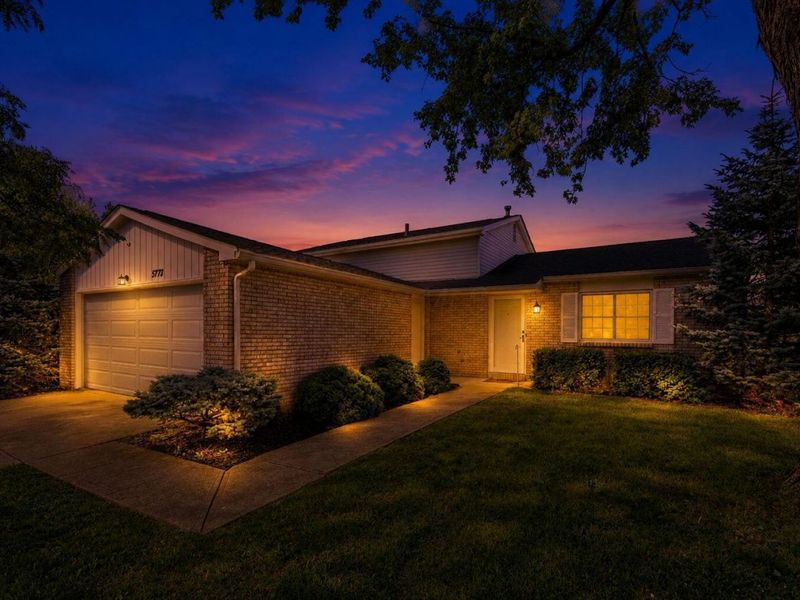 5773 Langhorn Drive, Columbus, OH 43235 Photo 13