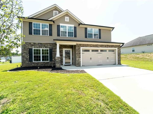 438 Bald Cypress Drive , Winston-Salem, NC 27127