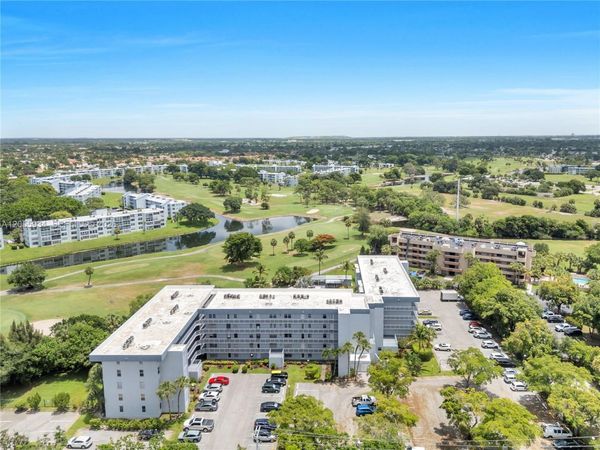 1402 NW 80th Ave, Unit 310, Margate, FL 33063