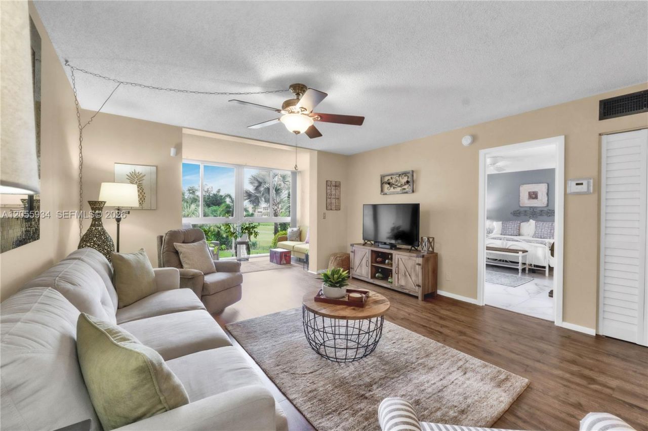 1402 NW 80th Ave, Unit 310, Margate, FL 33063 Photo