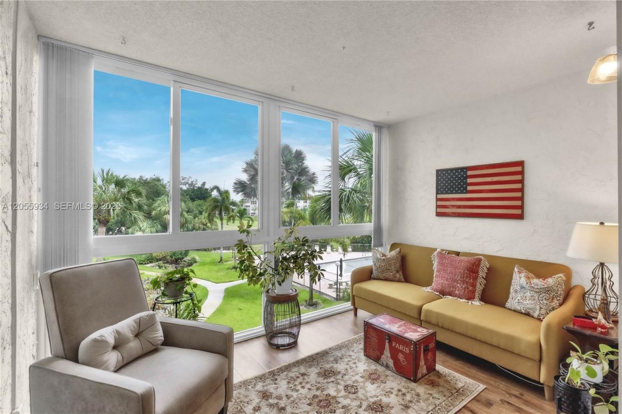 1402 NW 80th Ave, Unit 310, Margate, FL 33063 Photo