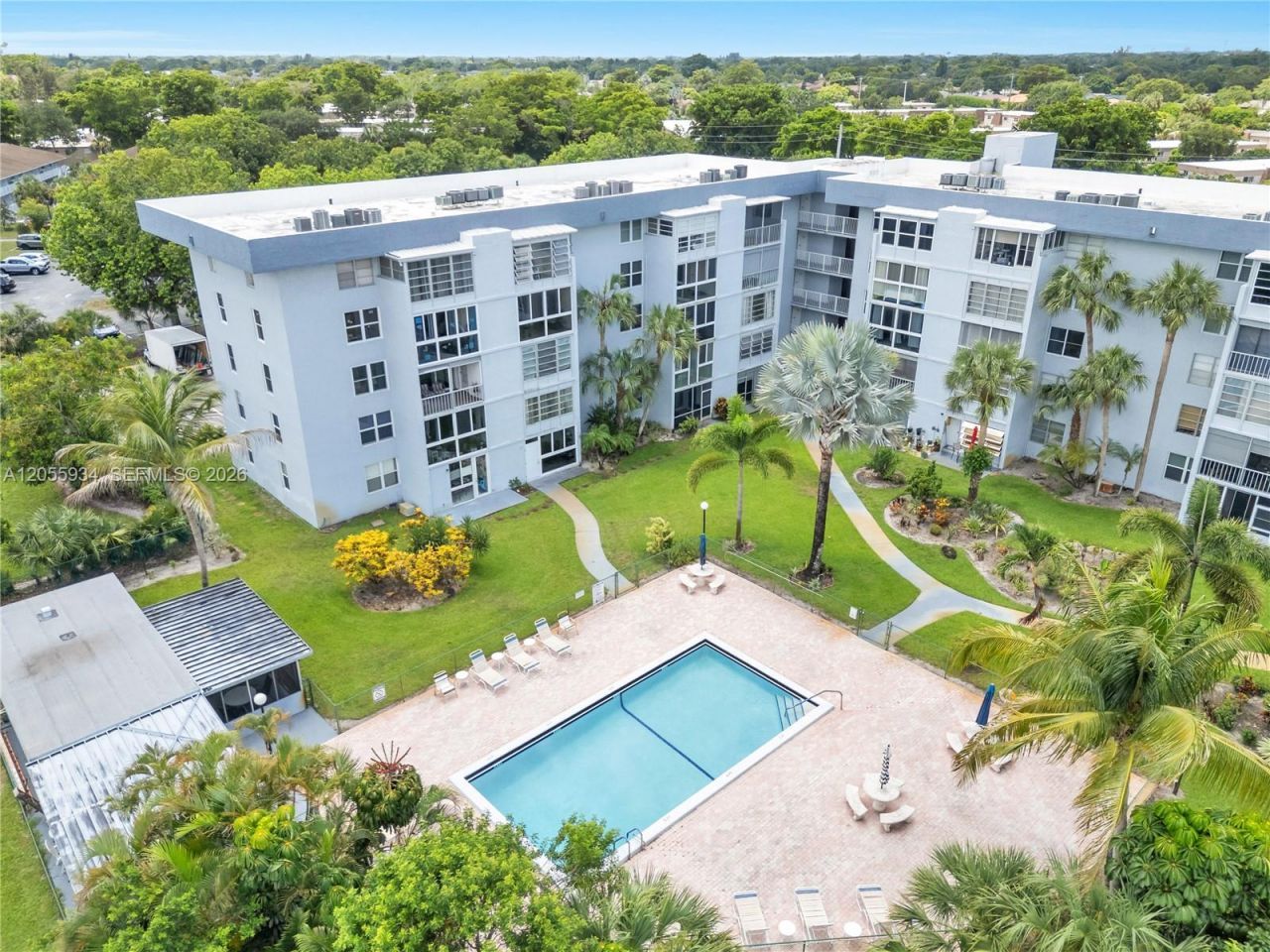1402 NW 80th Ave, Unit 310, Margate, FL 33063 Photo