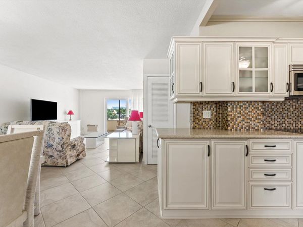 220 Kings Point Drive, Unit 210, Sunny Isles Beach, FL 33160