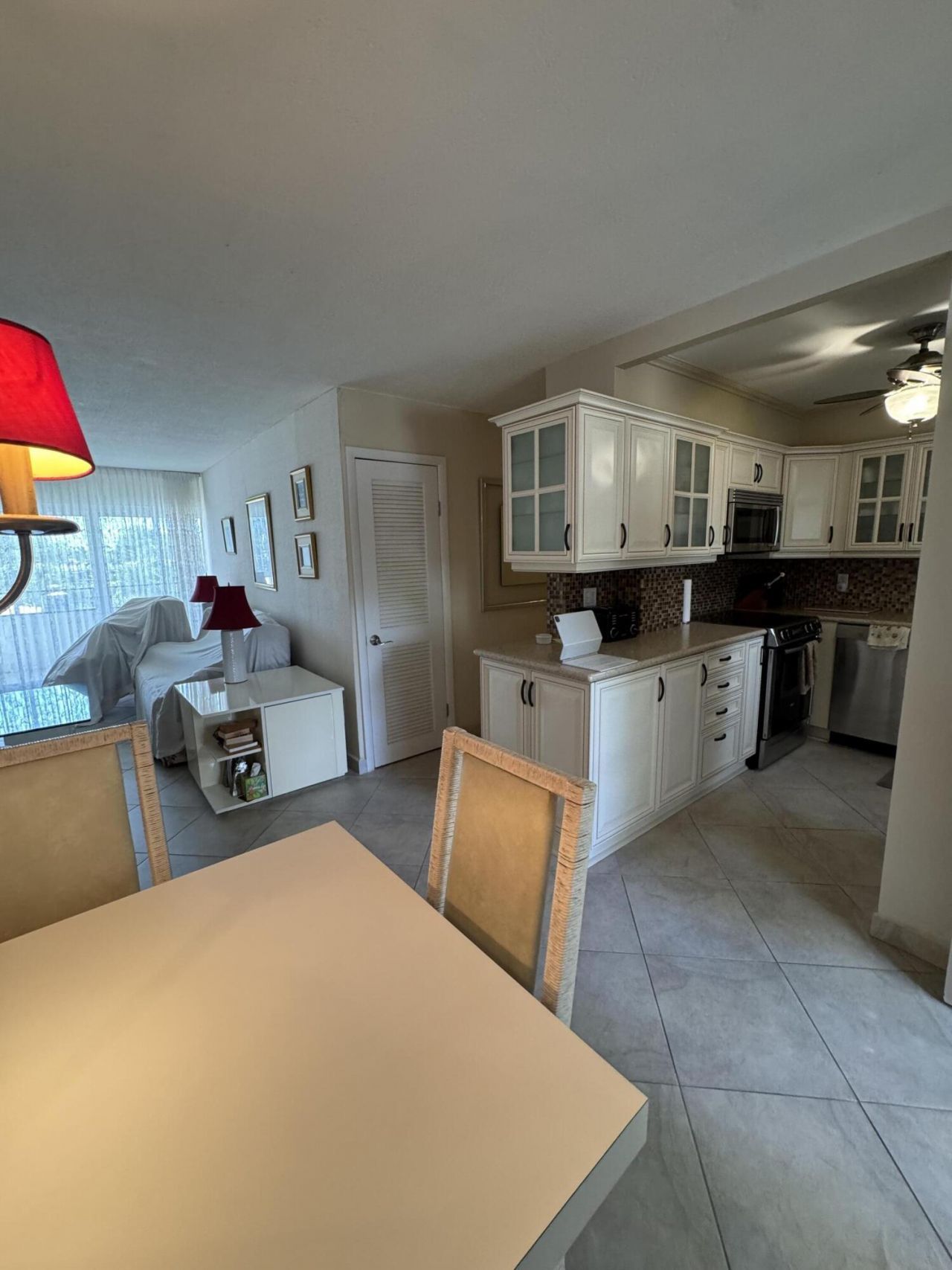220 Kings Point Drive, Unit 210, Sunny Isles Beach, FL 33160 Photo