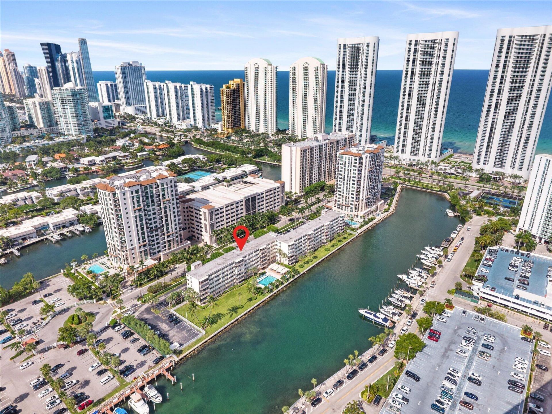 220 Kings Point Drive, Unit 210, Sunny Isles Beach, FL 33160 Photo