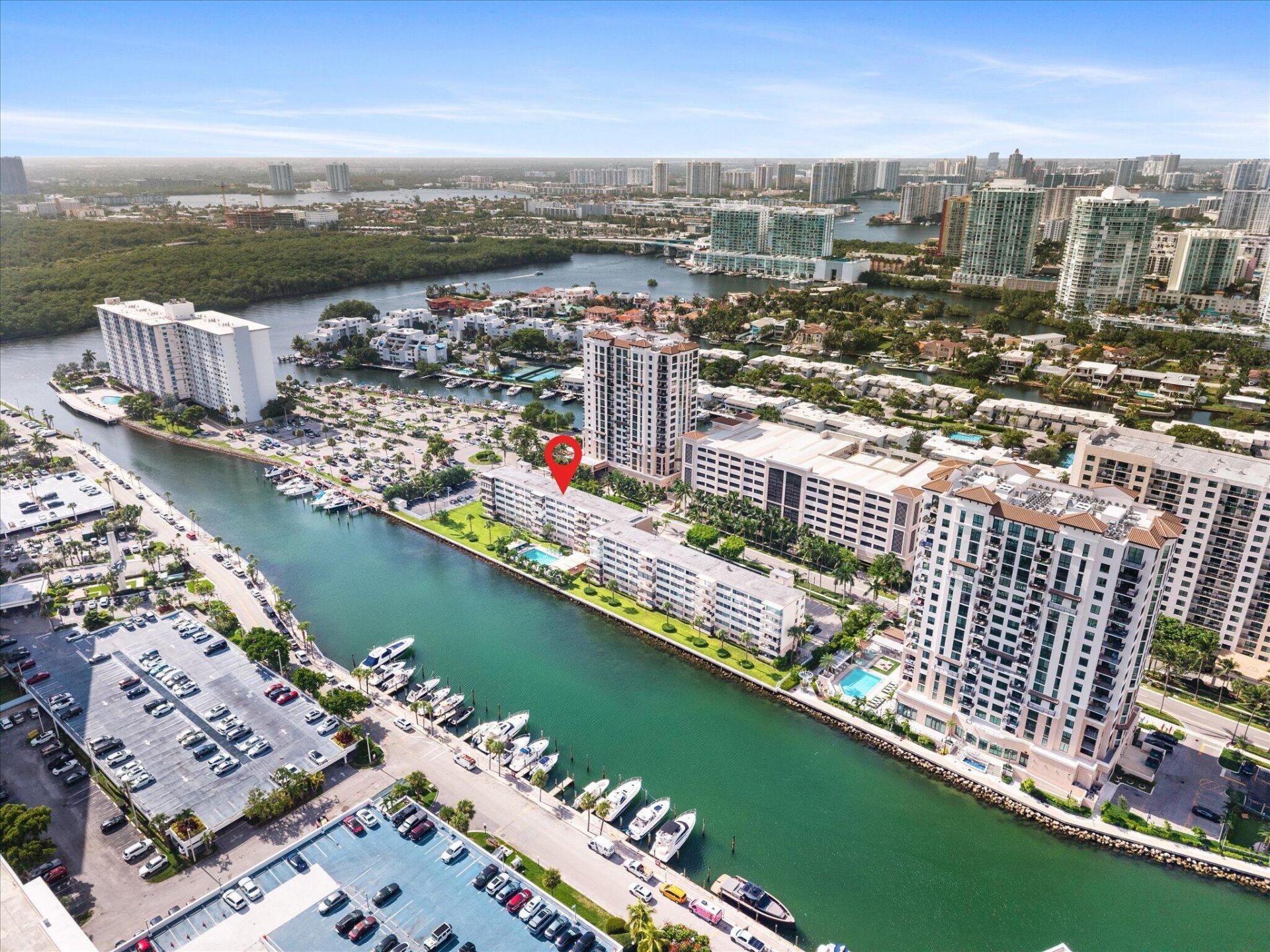 220 Kings Point Drive, Unit 210, Sunny Isles Beach, FL 33160 Photo