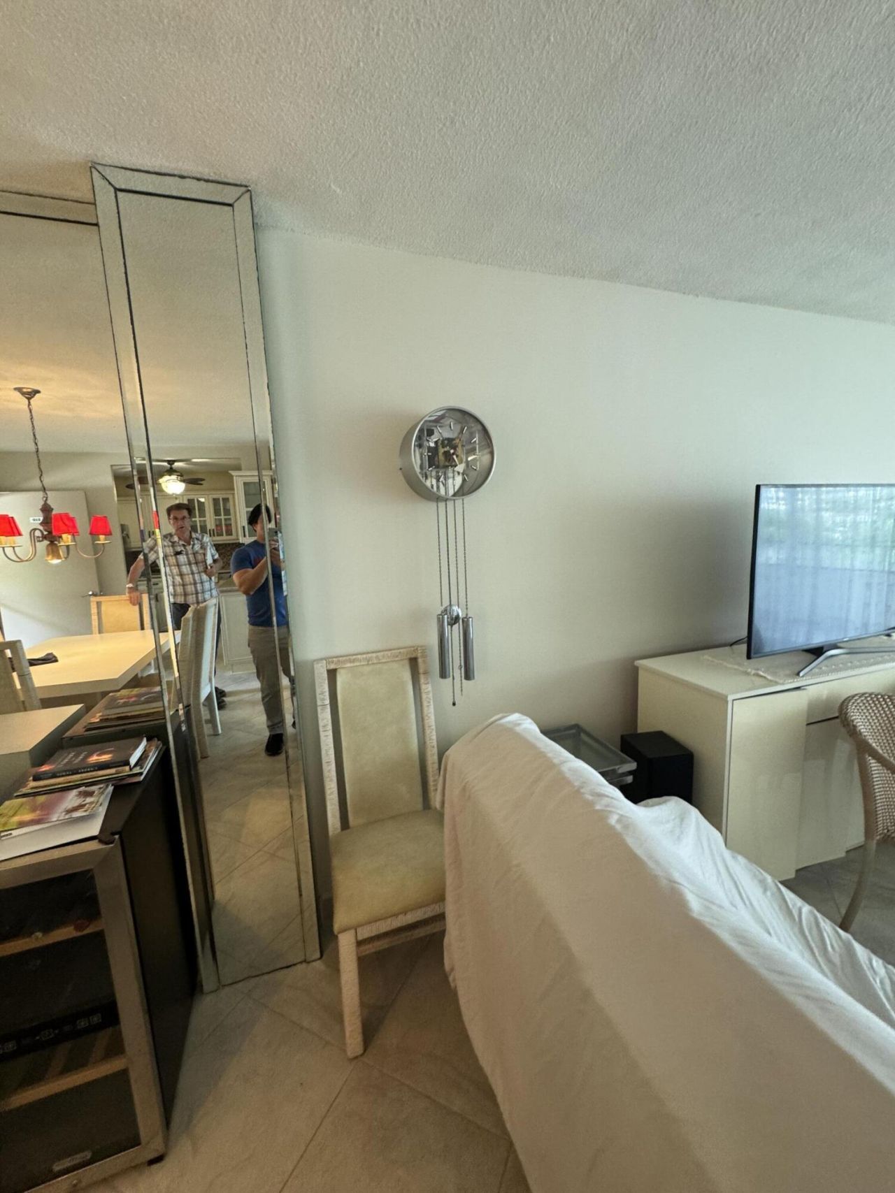 220 Kings Point Drive, Unit 210, Sunny Isles Beach, FL 33160 Photo