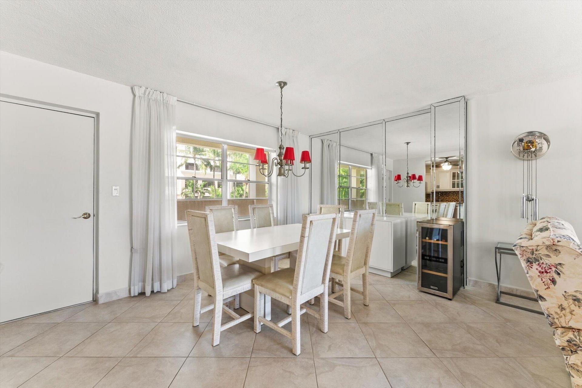 220 Kings Point Drive, Unit 210, Sunny Isles Beach, FL 33160 Photo