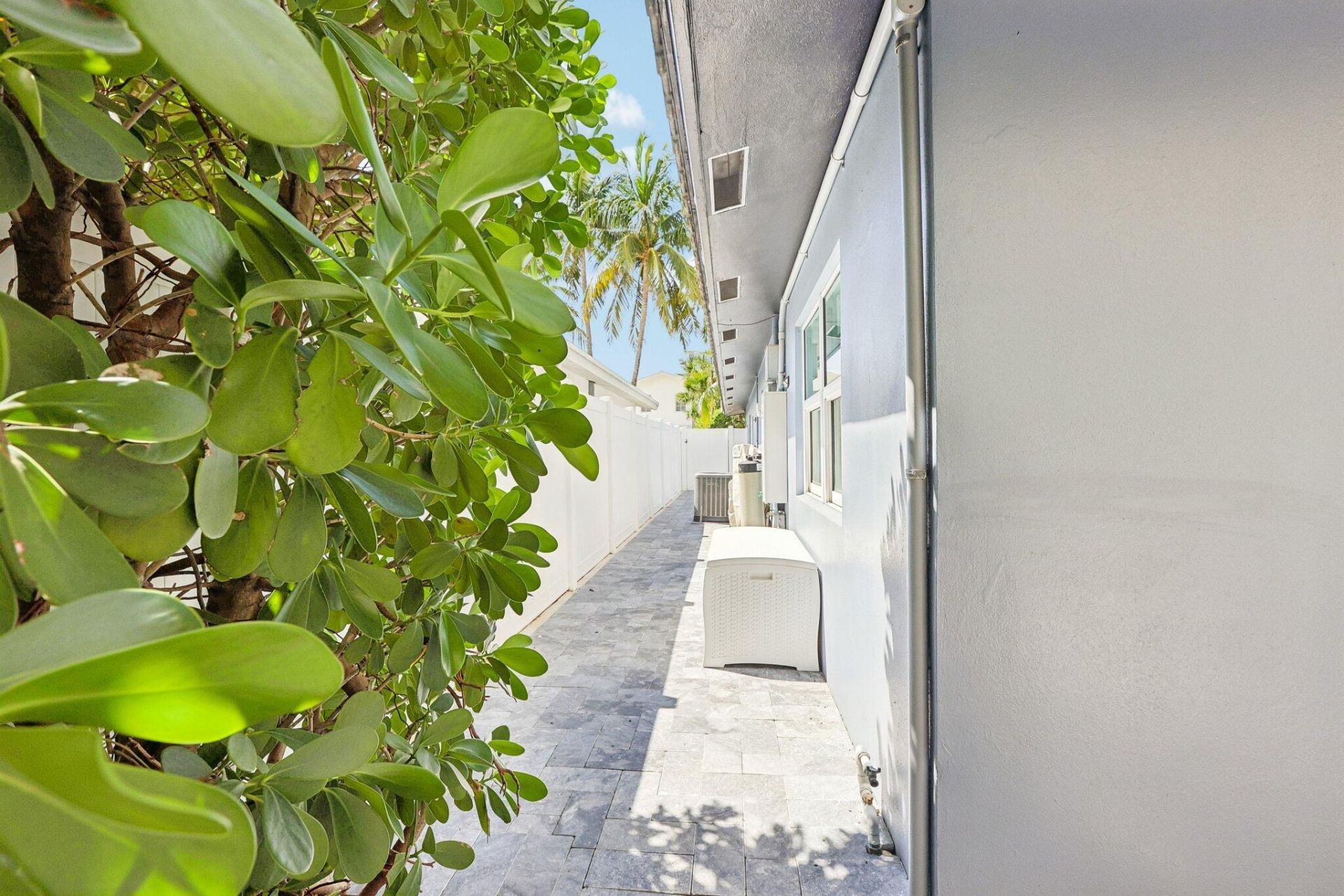 3319 NE 18th Street, Fort Lauderdale, FL 33305 Photo