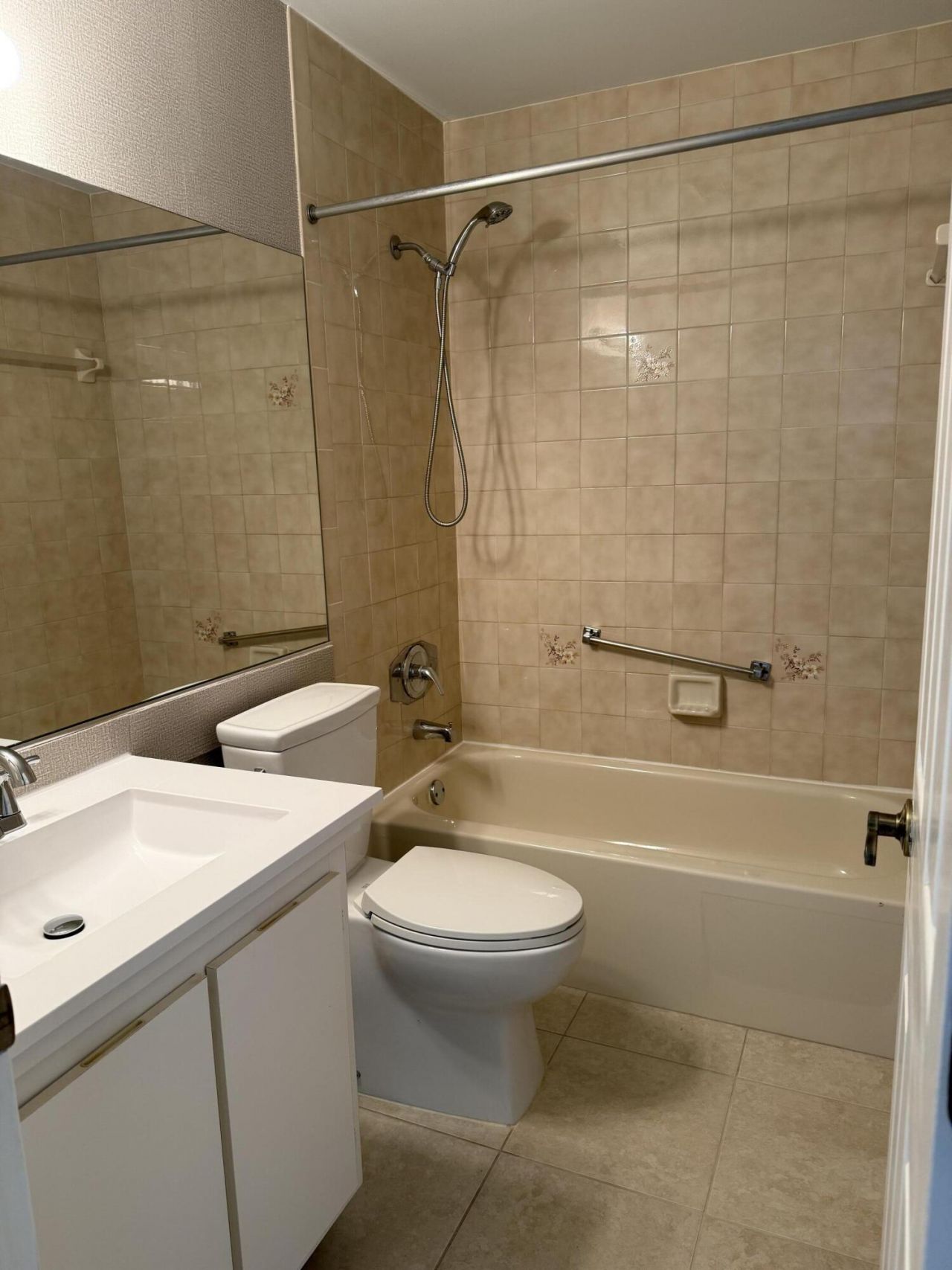 2054 SW Silver Pine Way, Unit 123-B, Palm City, FL 34990 Photo