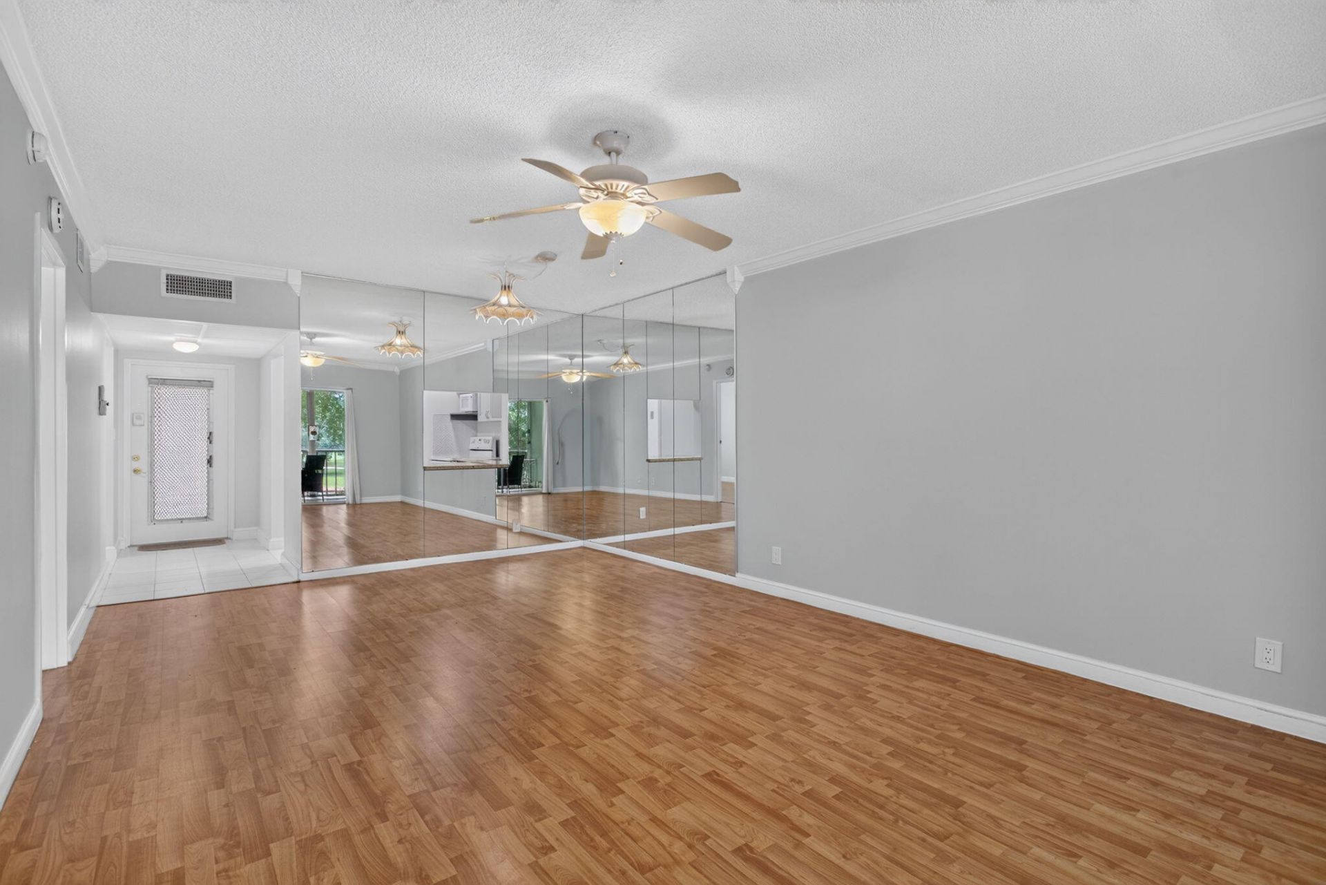 1030 Country Club Drive, Margate, FL 33063 Photo