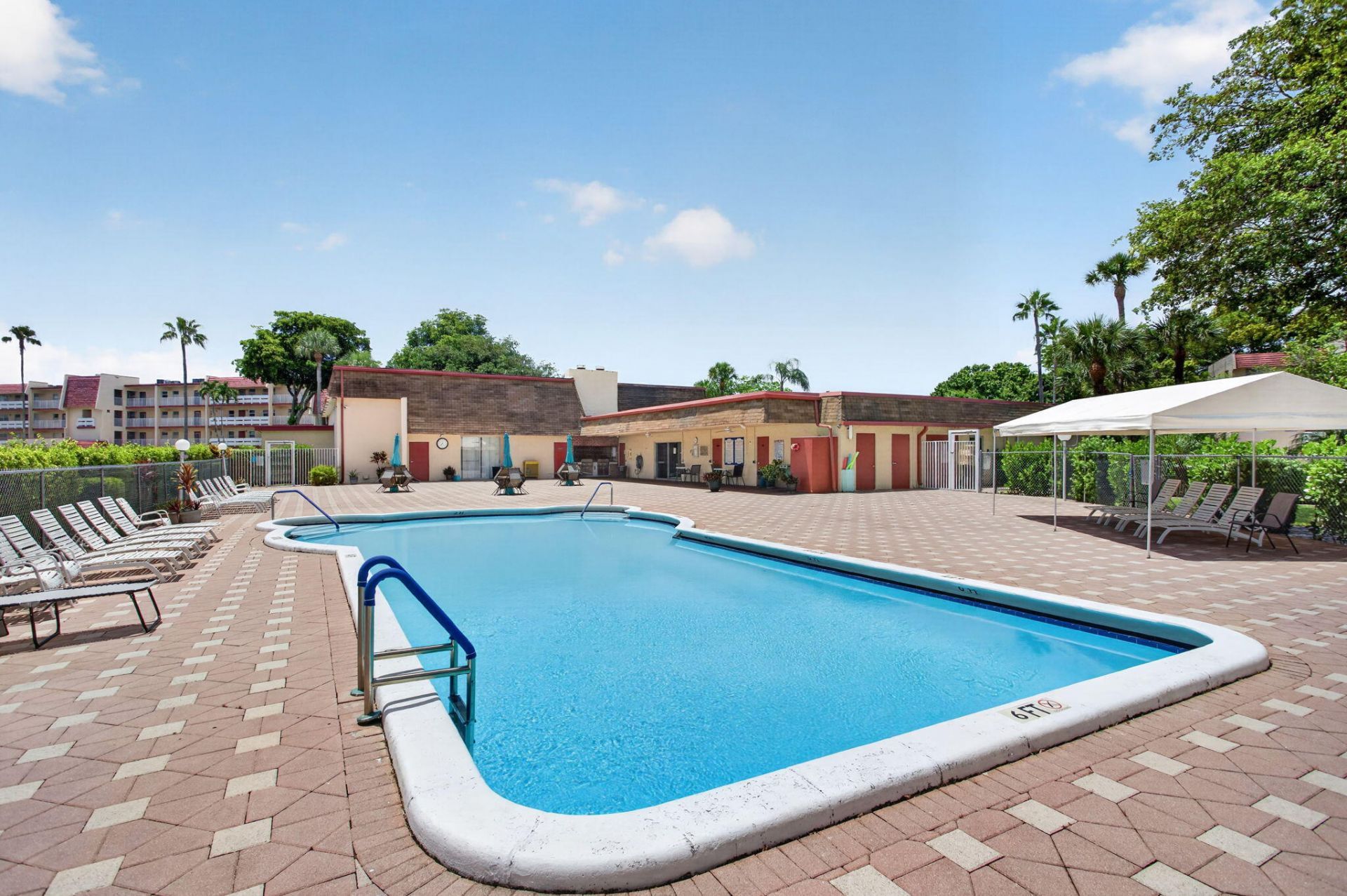 1030 Country Club Drive, Margate, FL 33063 Photo