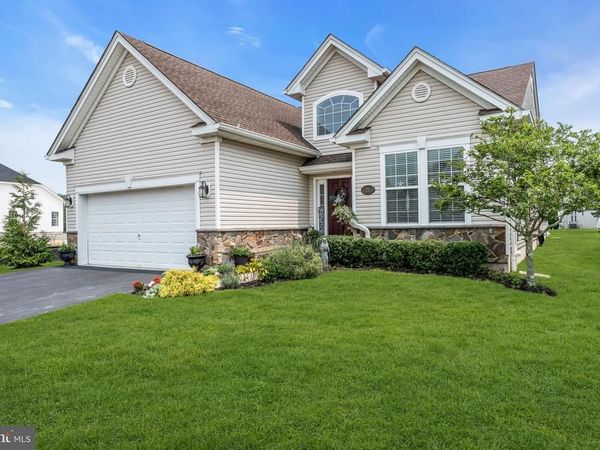 25 TWILIGHT DRIVE, BARNEGAT, NJ 08005
