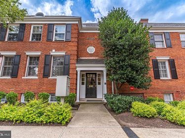 610 BASHFORD LANE , Unit 1313, ALEXANDRIA, VA 22314