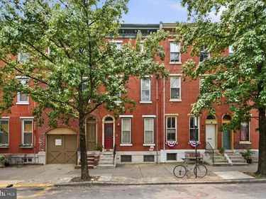 1820 FAIRMOUNT AVENUE , PHILADELPHIA, PA 19130