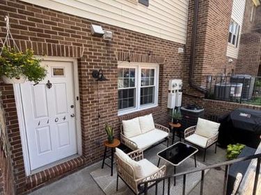 1104 N STAFFORD STREET, Unit 1, ARLINGTON, VA 22201