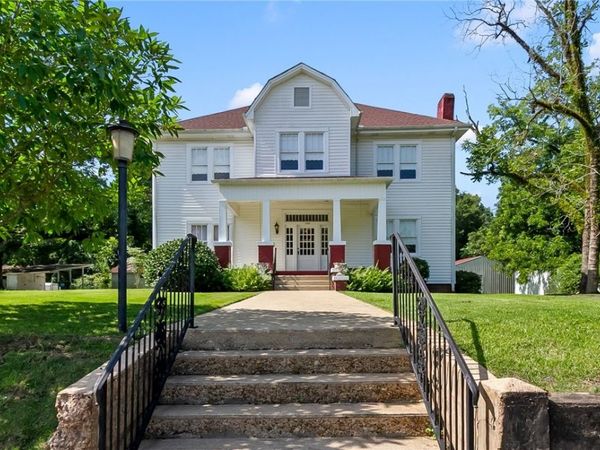1444 Walnut Street, Centreville, AL 35042