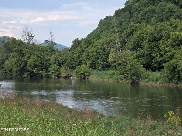 TBD Caney Valley Lots 4, 5 & 6 Rd, Sneedville, TN 37869