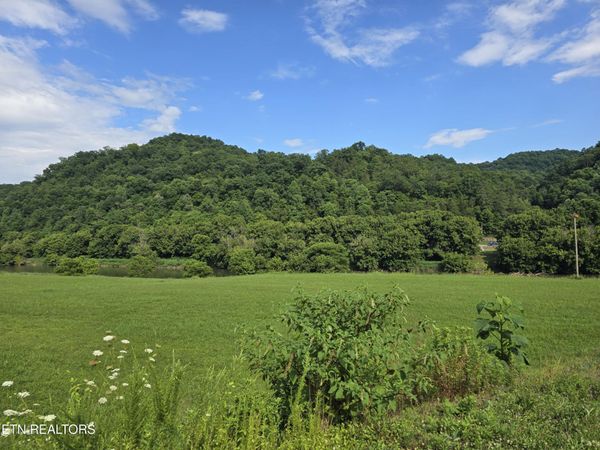 Caney Valley 07 & 08 Rd, Sneedville, TN 37869