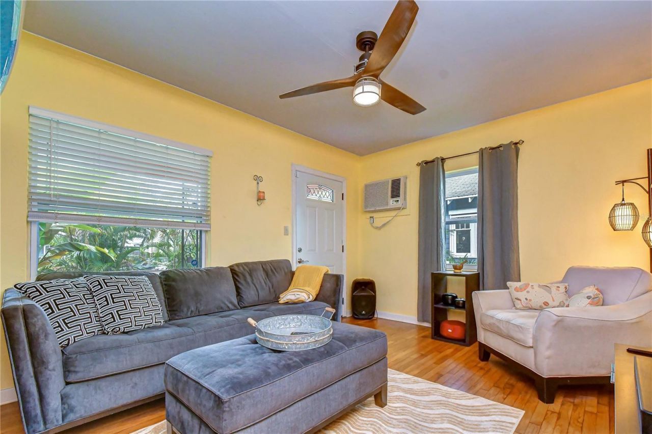 850 22nd Avenue N, Saint Petersburg, FL 33704 Photo