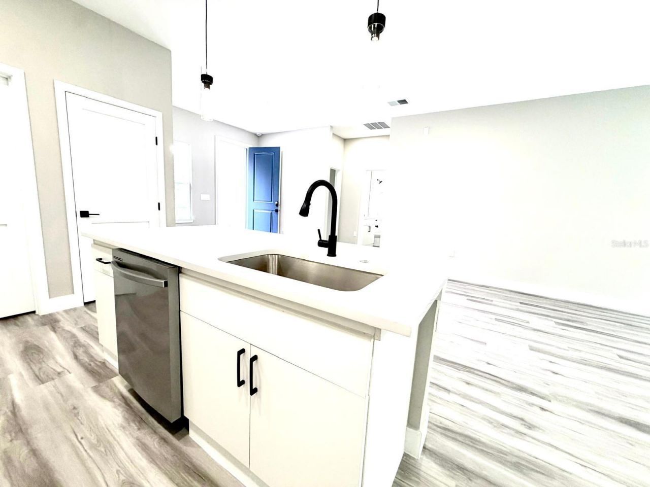 1864 W Roseboro Drive , Citrus Springs, FL 34434 Photo